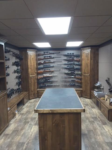 Custom Gun Room Design Weapon Vault Rooms Armory ...