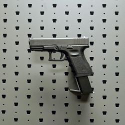 Magwell Hanger - Horizontal 9mm Left Magwell, Horizontal, 9mm, left